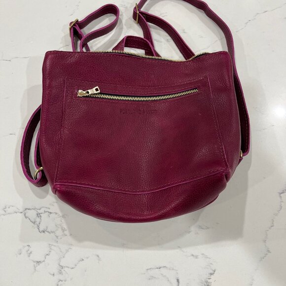 Portland Leather 'Almost Perfect' Tote Backpack Small Burgandi leather - Picture 10 of 10